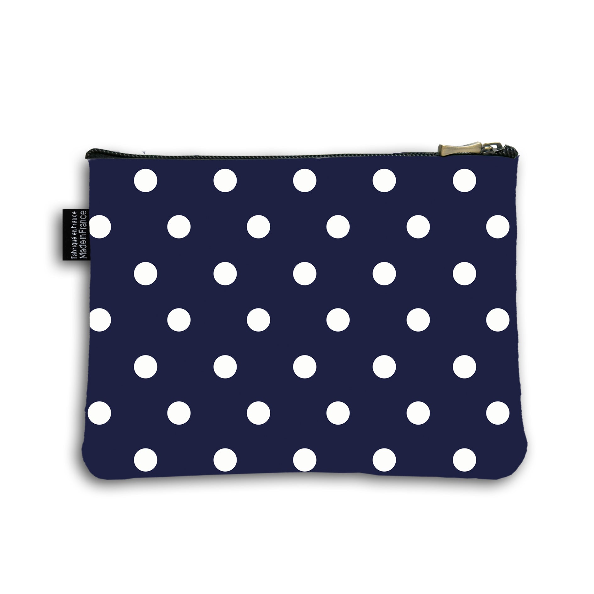 Dos de la pochette en coton de 18 centimètres par 23,50 centimètres. Pochette avec un zip noir et un curseur couleur bronze. Le fond de la trousse est bleu marine avec des pois blancs.